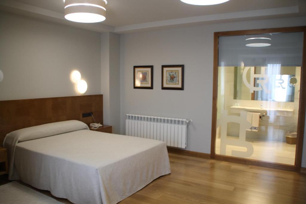 Hotel - Restaurante Casa Rosita Cambados Habitación foto