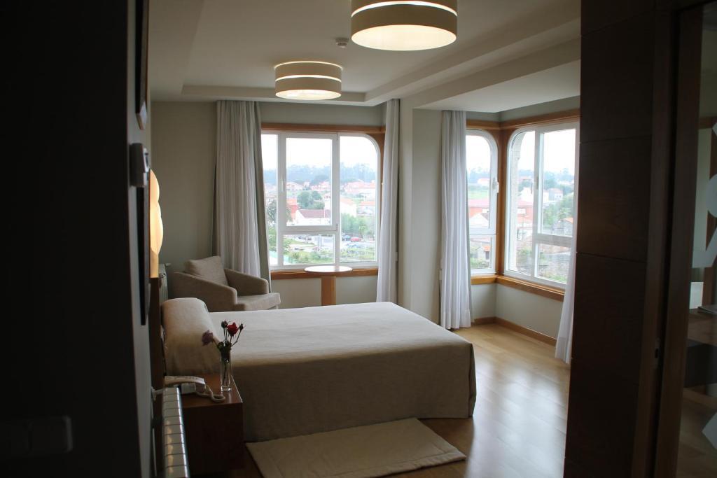 Hotel - Restaurante Casa Rosita Cambados Habitación foto
